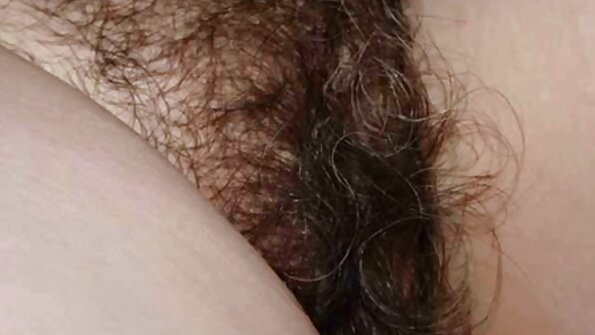 Sexy nydelig tenåring Neona får rumpa hennes knullet