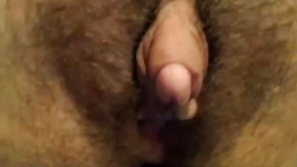Melena A, Maria Rya - Wood Squirt